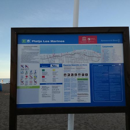Planta Baja Con Porche Y Piscina, Cerca Del Mar Lägenhet Denia Exteriör bild