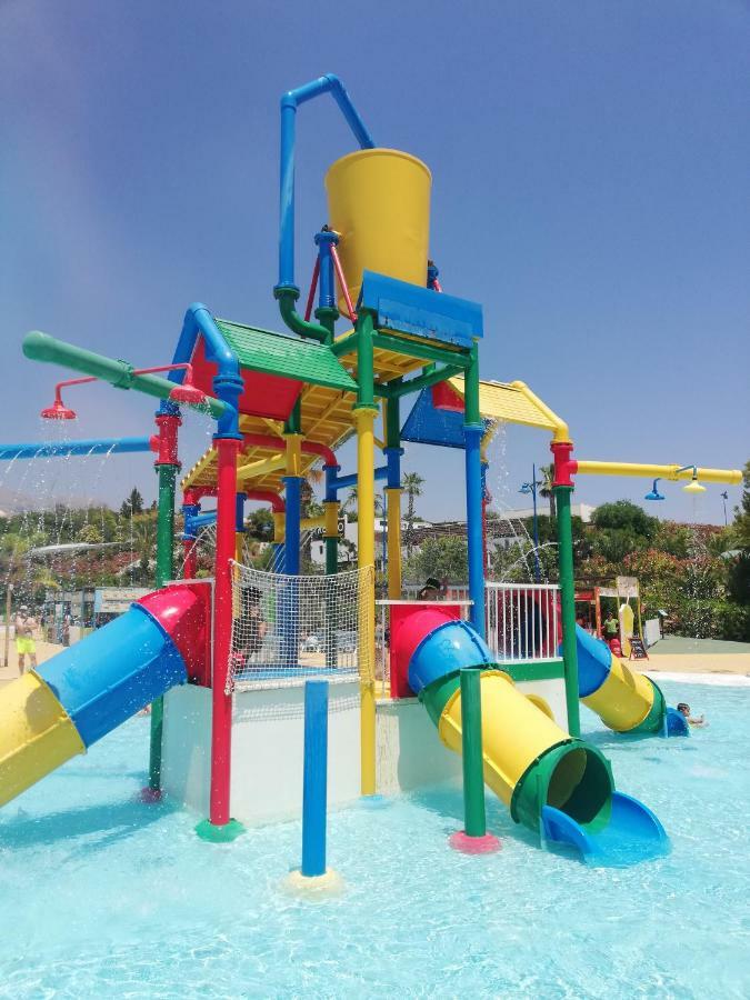 Planta Baja Con Porche Y Piscina, Cerca Del Mar Lägenhet Denia Exteriör bild